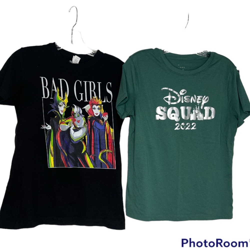 Disney T-Shirt Bundle Short Sleeves Size M